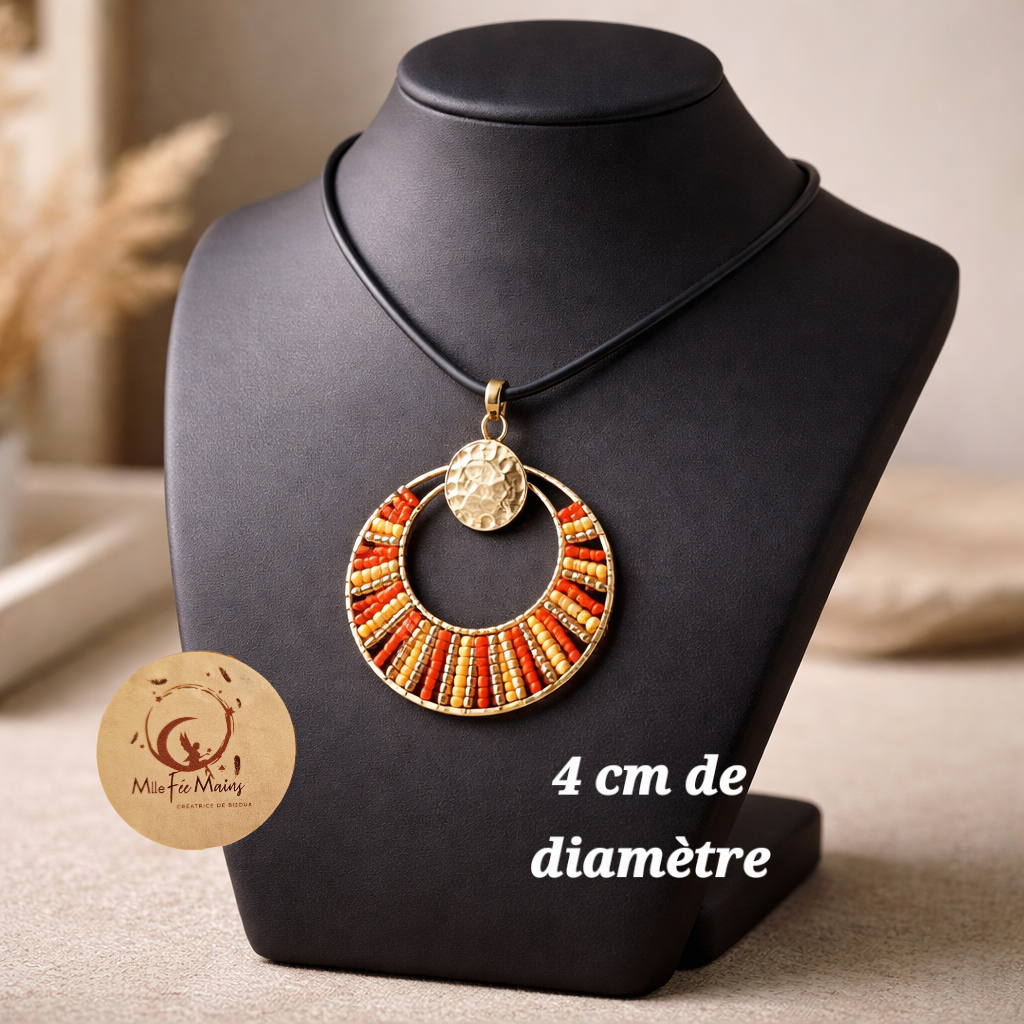 Collier ras de cou