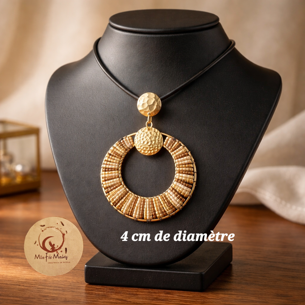 Collier ras de cou