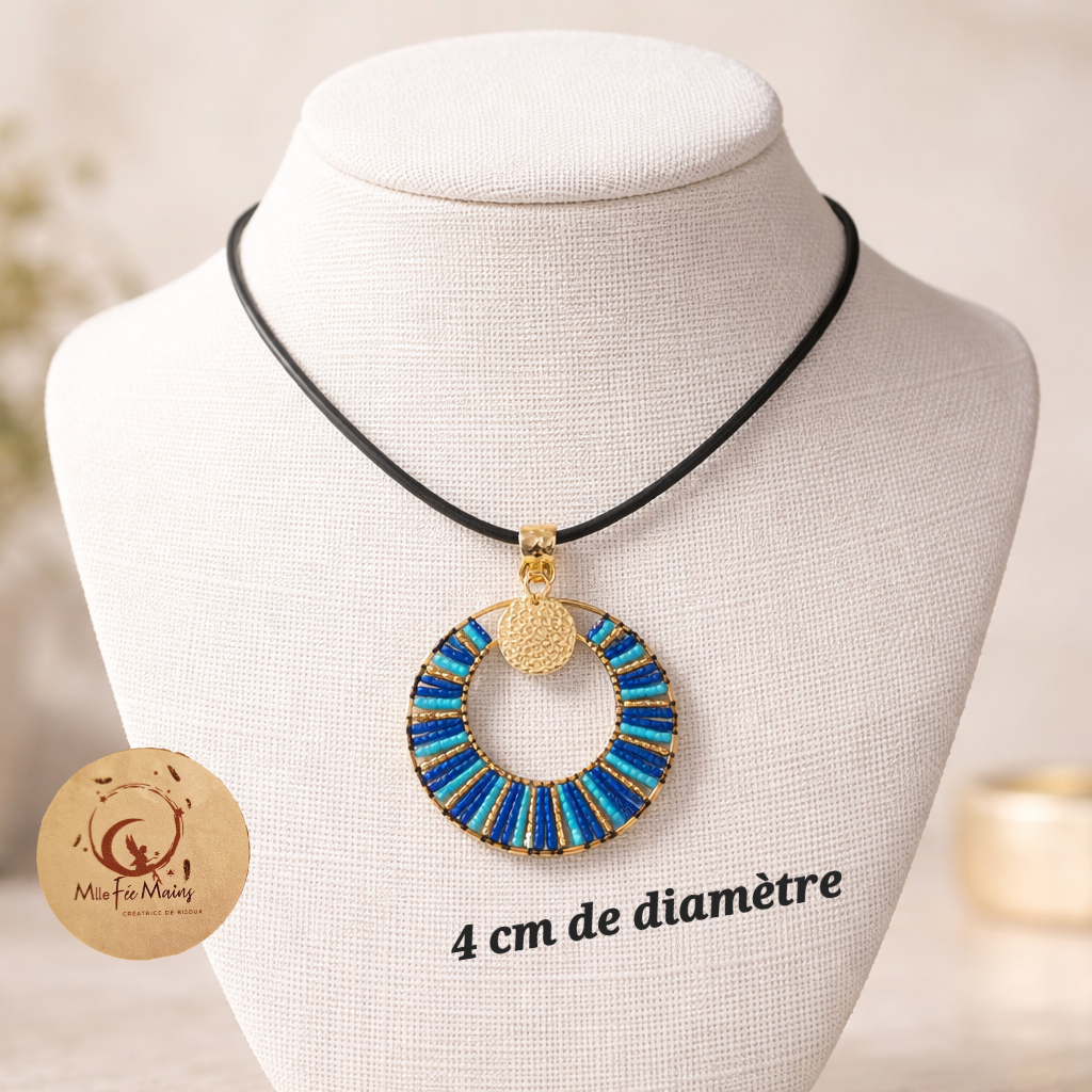 Collier ras de cou