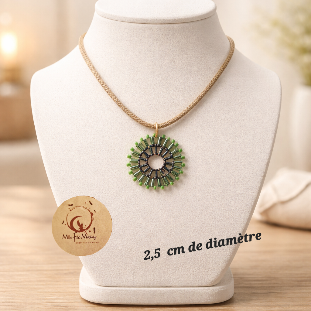 Collier ras de cou